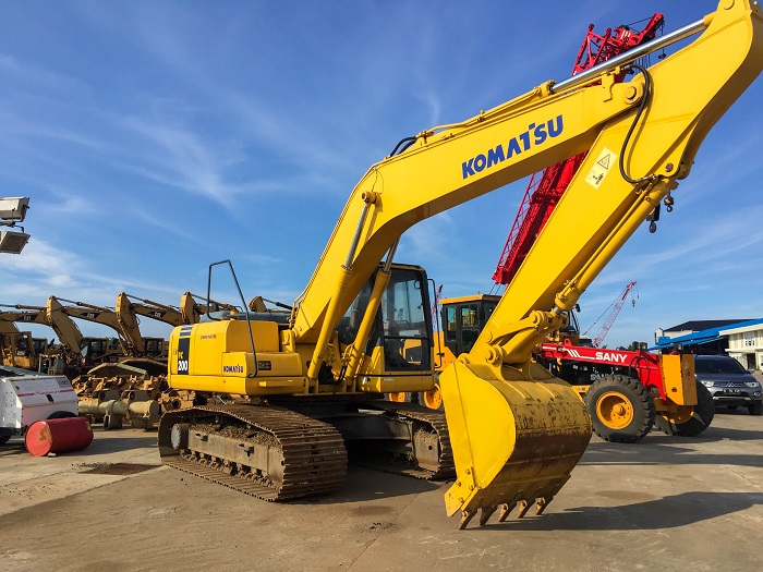 小松挖掘機維修,重慶永特挖掘機維修中心