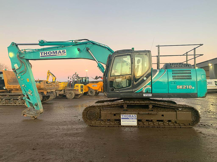 神鋼挖掘機維修拆解:深度了解售后服務與維修流程